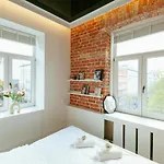 Wspolna 54a - Free Parking - Dla 6 Osob - 450 Metrow Od Dworca Centralnego I Zlotych Tarasow - Better Apartmán Varšava