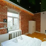 Appartement Wspolna 54a - Free Parking - Dla 6 Osob - 450 Metrow Od Dworca Centralnego I Zlotych Tarasow - Better Warschau