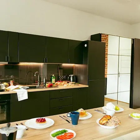 Apartment Wspolna 54a - Free Parking - Dla 6 Osob - 450 Metrow Od Dworca Centralnego I Zlotych Tarasow - Better Warschau