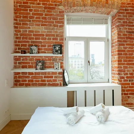 Wspolna 54a - Free Parking - Dla 6 Osob - 450 Metrow Od Dworca Centralnego I Zlotych Tarasow - Better Apartment Warschau