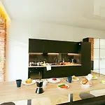 Apartamento Wspólna 54a - Free Parking - Dla 6 Osób - 450 Metrów Od Dworca Centralnego I Złotych Tarasów - Better