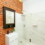 Wspólna 54a - Free Parking - Dla 6 Osób - 450 Metrów Od Dworca Centralnego I Złotych Tarasów - Better Apartamento *