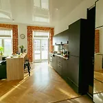 Apartamento Wspólna 54a - Free Parking - Dla 6 Osób - 450 Metrów Od Dworca Centralnego I Złotych Tarasów - Better