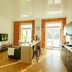 Apartamento Wspólna 54a - Free Parking - Dla 6 Osób - 450 Metrów Od Dworca Centralnego I Złotych Tarasów - Better *
