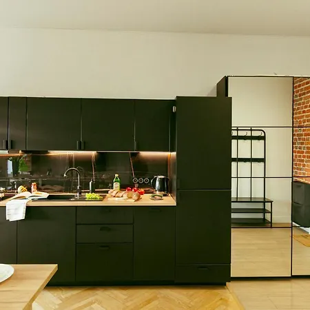 Wspolna 54a - Free Parking - Dla 6 Osob - 450 Metrow Od Dworca Centralnego I Zlotych Tarasow - Better * وارسو