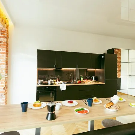 شقة Wspolna 54a - Free Parking - Dla 6 Osob - 450 Metrow Od Dworca Centralnego I Zlotych Tarasow - Better