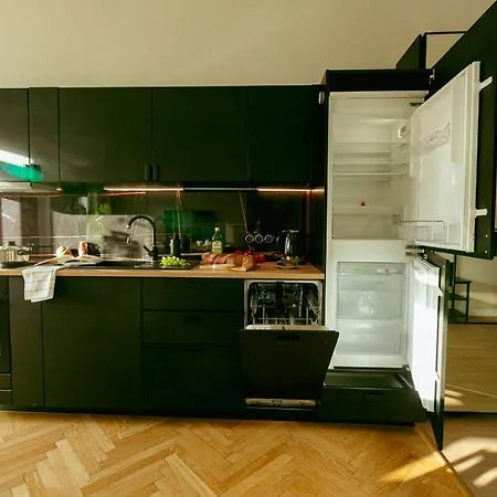 Wspolna 54a - Free Parking - Dla 6 Osob - 450 Metrow Od Dworca Centralnego I Zlotych Tarasow - Better * وارسو