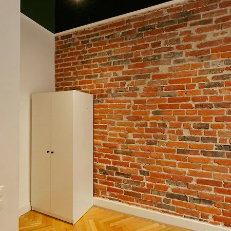 Wspolna 54a - Free Parking - Dla 6 Osob - 450 Metrow Od Dworca Centralnego I Zlotych Tarasow - Better وارسو