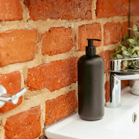 Wspolna 54a - Free Parking - Dla 6 Osob - 450 Metrow Od Dworca Centralnego I Zlotych Tarasow - Better *