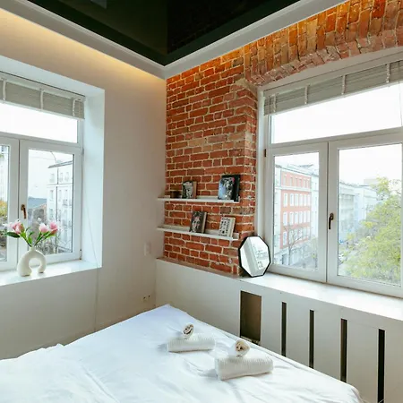 Wspolna 54a - Free Parking - Dla 6 Osob - 450 Metrow Od Dworca Centralnego I Zlotych Tarasow - Better *