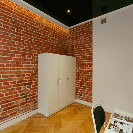 Apartment Wspolna 54a: With Free Parking Warsaw