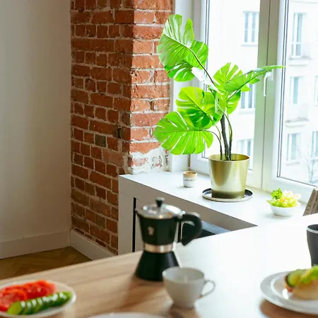 Apartment Wspolna 54a: With Free Parking